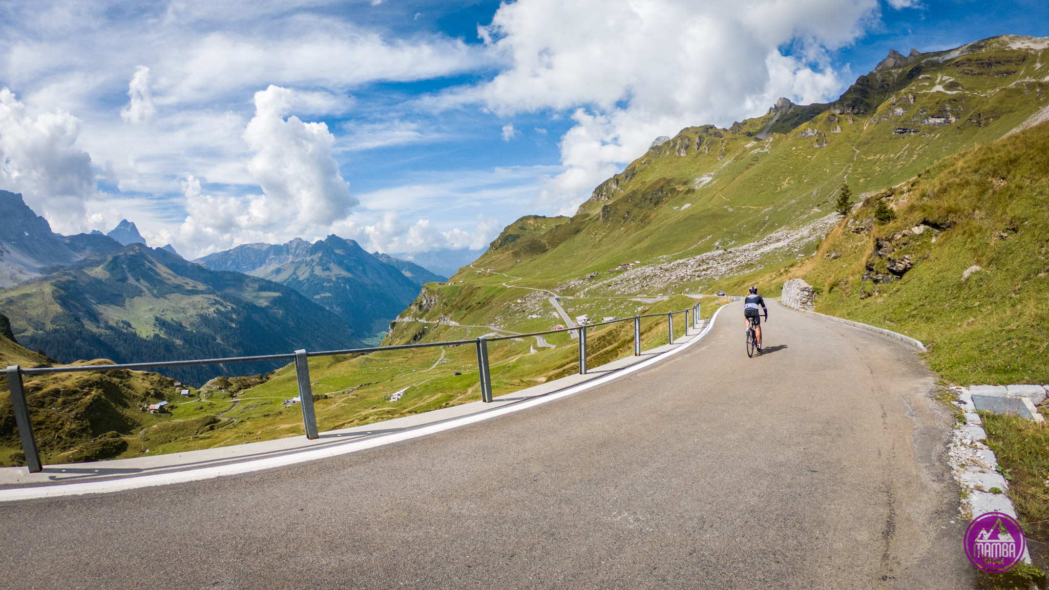 Alpejska Trasa Panoramiczna na rowerze