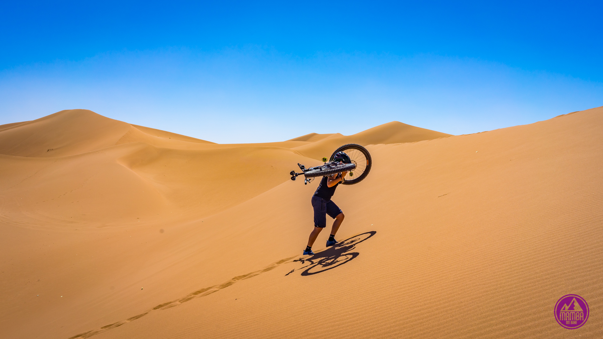 Sahara - Erg Chegaga na rowerze