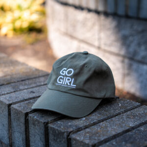 czapka z daszkiem go girl